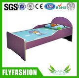 Simple Design Cute Small Wood Single Kid Bed (SF-88C)