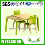 Wooden Cute Popular Children Table with Chair (KF-02)