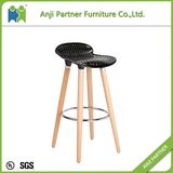 Italian Style Fashionable Beech Wood Legs Bar Stool (Barry)