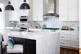 New Design Modern High Glossy Lacquer Wooden Kitchen Cabinet (BY-L-88)