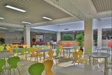 Restaurant Round Table and Chairs