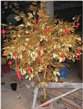 Gold Fiber Glass Truck Artificial Banyan Tree for Festival Decoration