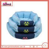 Warm DOT Pet Bed in Blue