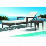 Outdoor Rattan Elegant Wicker Chaise Lounge