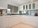 Handle-Free Design High Gloss White Lacquer Kitchen Cabinet