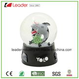 Polyresin Shark Snow Globe for Home Decoration, Custom Water Globe Dome Ball