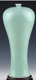 Chinese Antique Porcelain Green Vase