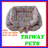 High Quaulity and Comfort Coral Velvet Dog Cat Pet Beds (WY161042A/B)