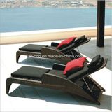 Hotel Swimming Pool Furniture Rattan Sun Bed (T522)