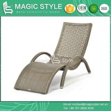 Rattan Wicker Sunlounger Outdoor Sun Bed Rattan Daybed Patio Furniture Garden Furniture Beach Chair Hotel Project Sunlounger Leisure Chair (Magic Style)