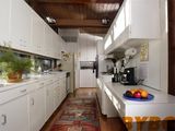 Classical Elegant Wood Lacquer Modular Kitchen Cabinet (BY-L-111)