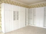 Walk-in-Closet / Wardrobe / White Color Wardrobe