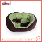 Winter Warm Pet Bed in Green