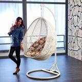 Popular Cheap Price Rattan Swing Chair Rattan Hanging Egg Chair (D011)