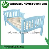 Solid Pine Wood Colorful Toddler Bed (W-B-4032)