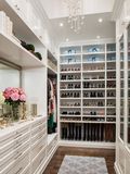 Modern Fashion Bedroom Furniture Walk in Closet Standard Size