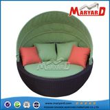 Popular Design Royal Garden Patio Furniture Round Daybed in Rattan