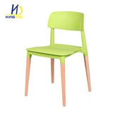 Comfortable Style PP Plastic Back Seat Wood Legs Dining Chair