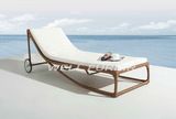 All-Weather Wicker Chaise Lounge / Unadjustable Single Rattan Sun Lounger