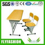 Simple Classroom Student Desk with Chair (SF-05D)