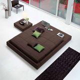 Squaring Bed by Giuseppe Vigano