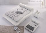 Fashion Design Modern Bedroom Furniture Leather Bed with Bedding
