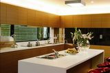 Wood Veneer Kitchen Cabinet (YB-111)