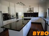2017 Elegant Luxury Solid Wood Kitchen Cabinet (BL-L-78)
