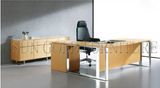 New Fashion Light Color Elegant Office Desk (SZ-OD487)