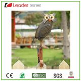 Hand-Painted Metal Owl Figurine for Fence Decoration and Garden Ornaments