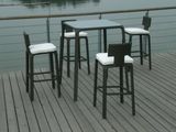 Garden Rattan/Wicker Bar Furniture Table and Stool Set