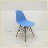 Modern Popular Plastic Chair. Leisure Dining Chair